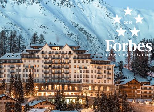 Forbes Travel Guide впервые представил Швейцарские Альпы как самостоятельное направление