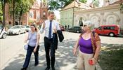 Мэр Вильнюса оказался на улице с туристами
