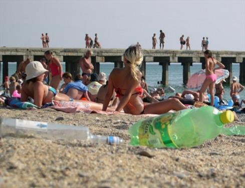Пляжи в Крыму уберут к началу чартеров в Турцию