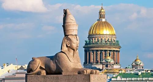 Роль туристов в С-Петербурге исполнят местные жители