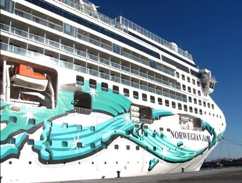 Norwegian Cruise Line отменяет все заходы в Тунис