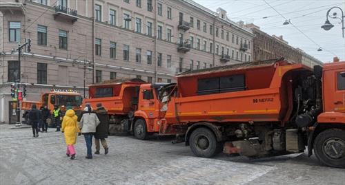 Бизнес хочет, чтобы Смольный назвал цену перекрытий центра С-Петербурга