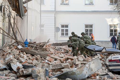 Сильное землетрясение обрушилось на центральную часть Хорватии