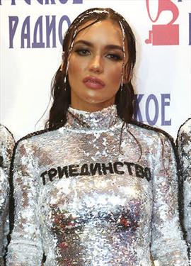 Солистка Serebro назвала адом посадку в Черногории