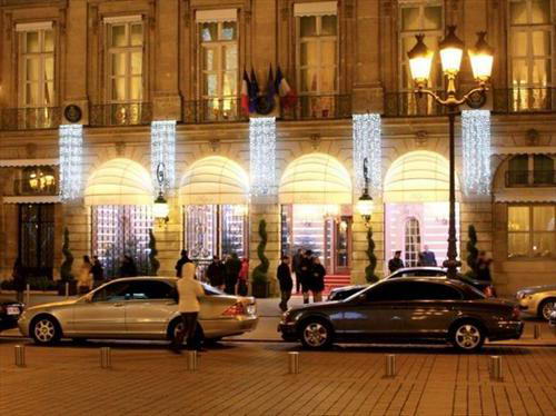Ritz в Париже закрывается