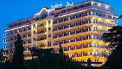 Radisson закрывает отель в Алуште