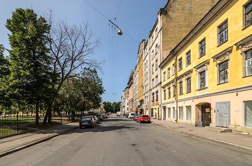 Власти С-Петербурга ввели в городе режим полной самоизоляции для жителей – копируя действия мэра Москвы