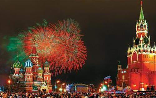 Москва хочет зазвать к себе на Новый Год