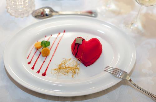 Романтический вечер 14 февраля в ресторане Marco Polo в С-Петербурге