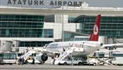 Взрывы и перестрелка в аэропорту Стамбула
