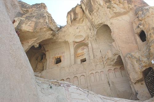 Тайны пещерных храмов раскрывает Каппадокия