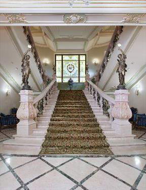 Отель «Бристоль» в Одессе становится коллекционным