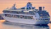 Royal Caribbean избавляется от круизного лайнера