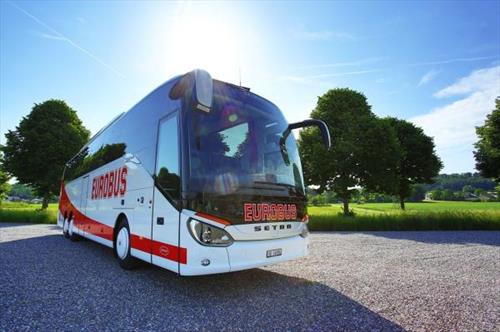 В Швейцарии появился первый межгородской автобус