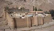 В самый древний монастырь мира вновь пускают туристов