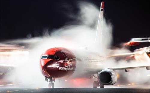 Норвежская авиакомпания боится разориться