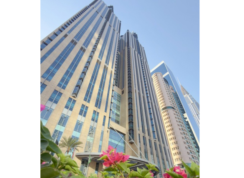 Shangri-La на Sheikh Zayed Road в Дубае продан
