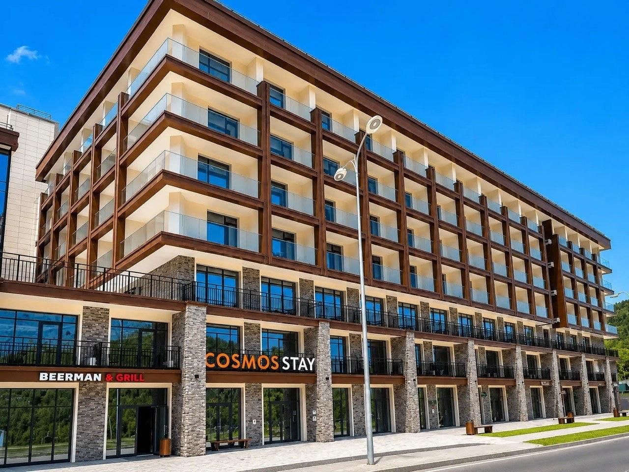 В семействе Cosmos Hotel Group юбилейный отель
