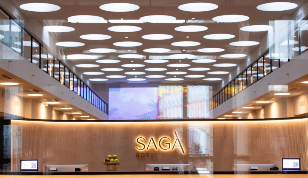 Год неустойчивого туризма, но Saga открылась с оптимизмом
